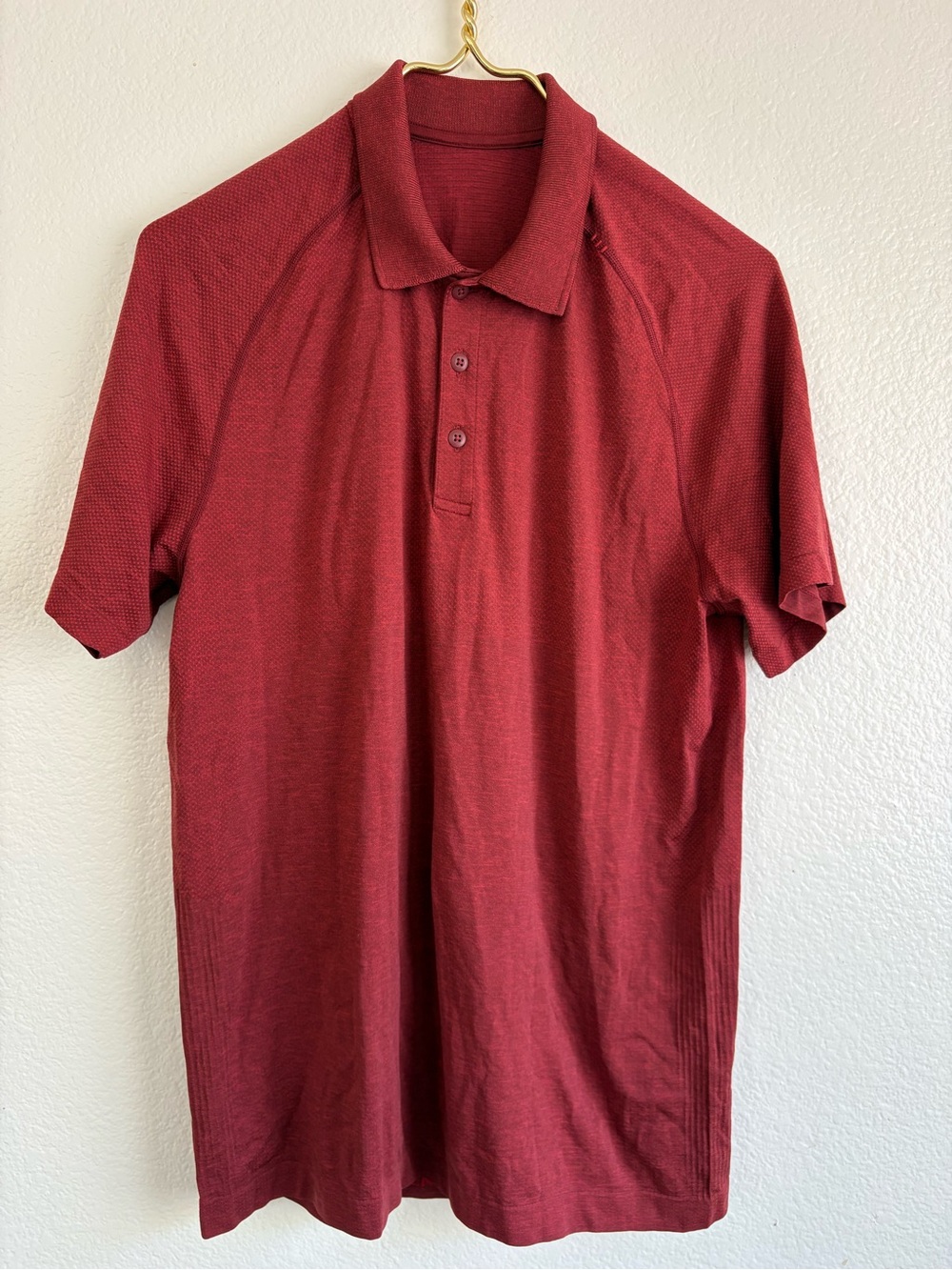 lululemon athletica Men's Polo Shirt in Deep Red
